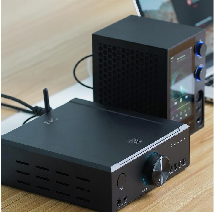 Immagine prodotto FiiO K9 (USB-DAC, interruttore di guadagno, Bluetooth)