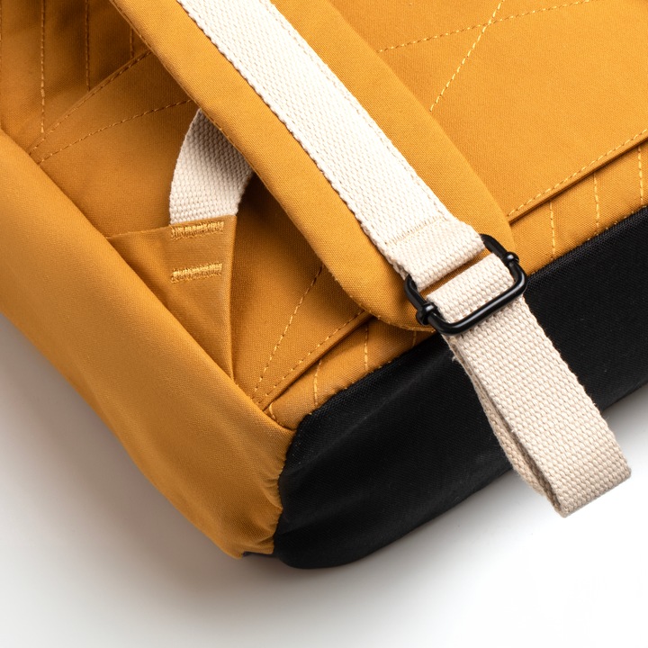 Actual product image Native Union W.F.A Backpack, mustard yellow (15 l)