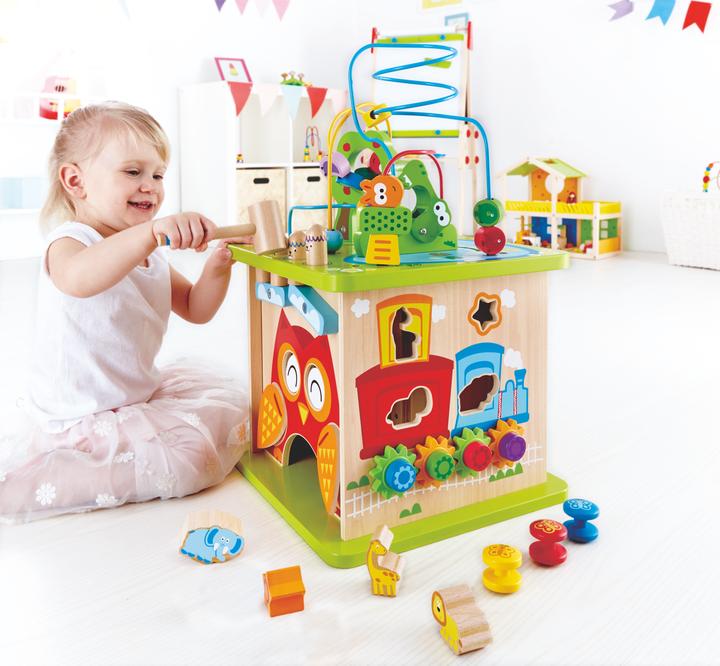 Actual product image Hape Wild Safari Adventure Center