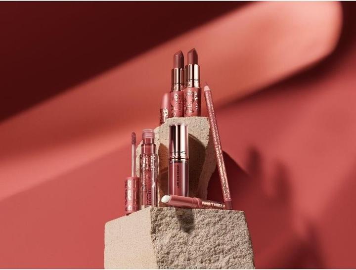 Immagine prodotto MAC Cosmetics Teddy Forever Locked Kiss Ink Bonded Teddy