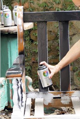 Produktbild Montana Colors Montana MTN Waterbased Spray Carmine (RAL 3004, Carmine, 0.30 l)