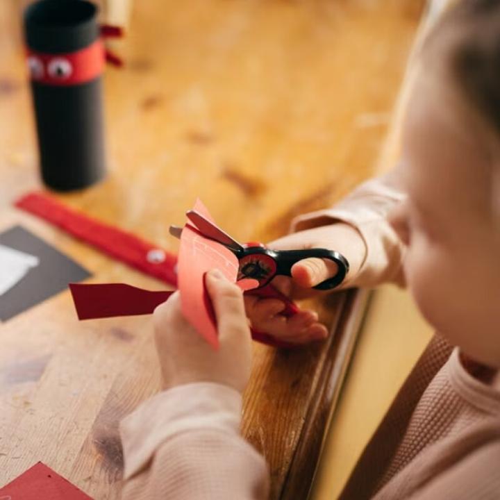 Produktbild Fiskars Kinderschere mit Ninja-Wackelbild Ab 6 Jahren Länge: 13 cm (13 cm)