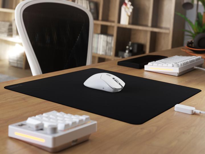 Produktbild Glorious Model O 2 PRO Wireless - 4K/8K Polling - White (Kabellos)