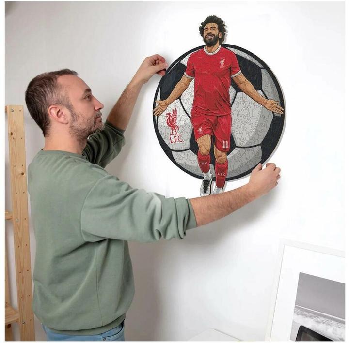 Produktbild Iconic Liverpool FC - Mo Salah - Holz Puzzle Grösse S (150 Teile) (150 Teile)