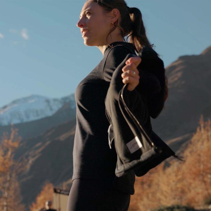 Actual product image Lamunt Martine (L)