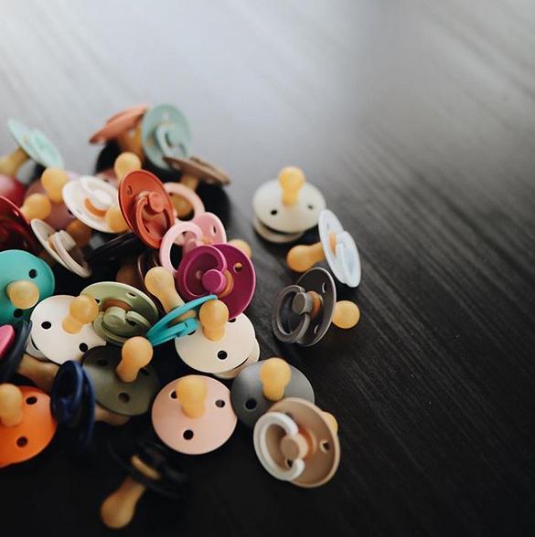 Actual product image Bibs Dummy (1 x, up to 6 M.)