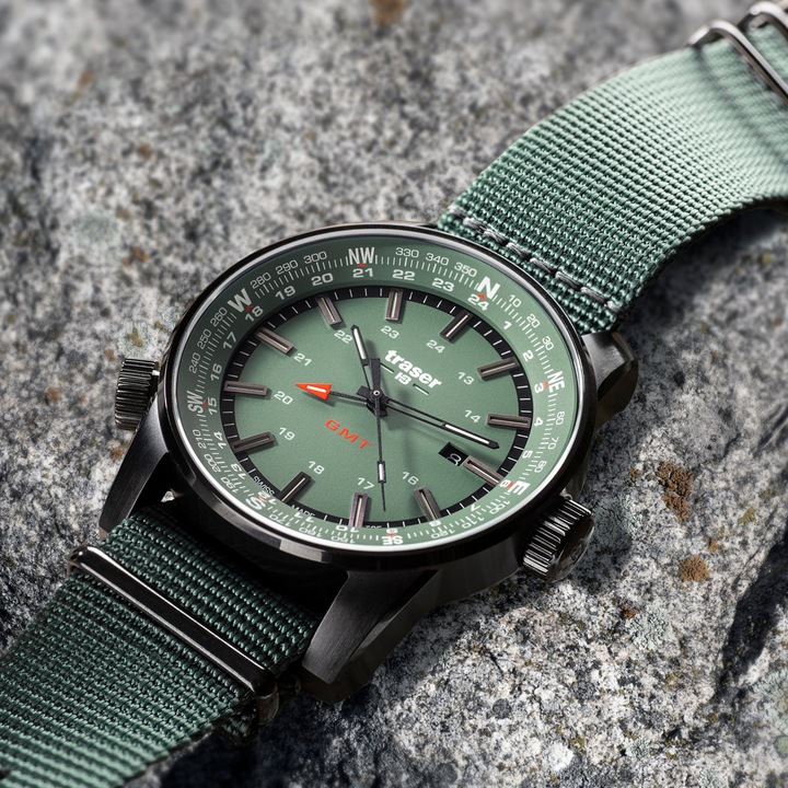 Produktbild Traser P68 Pathfinder GMT (Analoguhr, 46 mm)