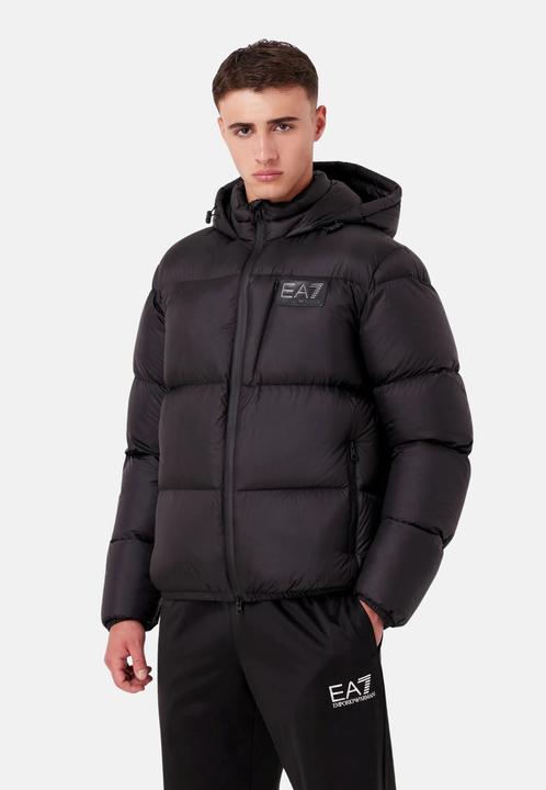 Actual product image Emporio Armani EA7 Jacke Steppjacke aus irisierendem Funktionsgewebe (L)