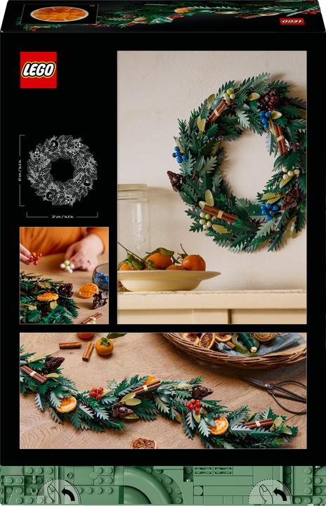 Actual product image LEGO Christmas wreath (10340, LEGO Icons)