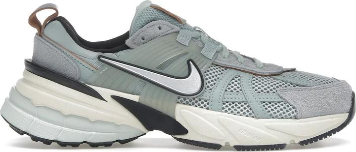 Image du produit Nike V2K Run Light Pumic Black Chrome (Women's) (36.5)