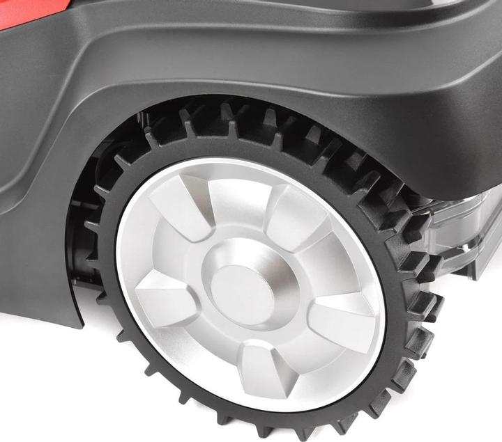 Actual product image Hecht Mowing robots up to 800m2 (800 m², Boundary wire)