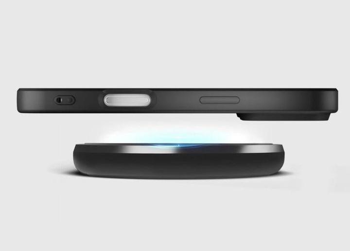 Actual product image SBS Cover (Apple iPhone 17 Pro)