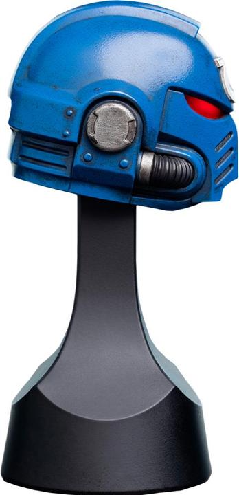 Actual product image Weta Workshop Warhammer 40,000 Replica 1/4 Ultramarines Helmet 12 cm