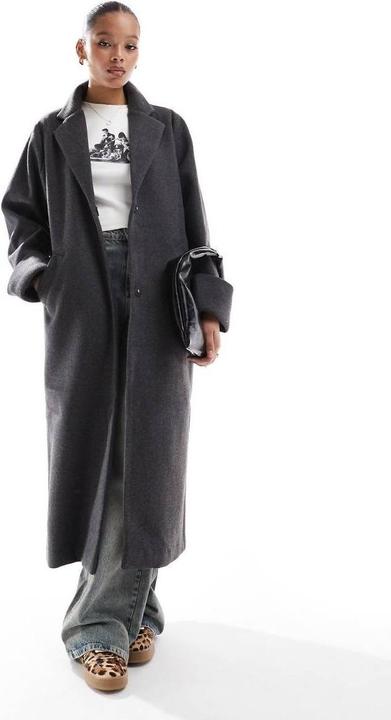 Actual product image Noisy May Longline Mantel