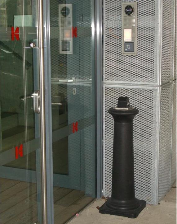 Produktbild Rubbermaid Groundskeeper Tuscan