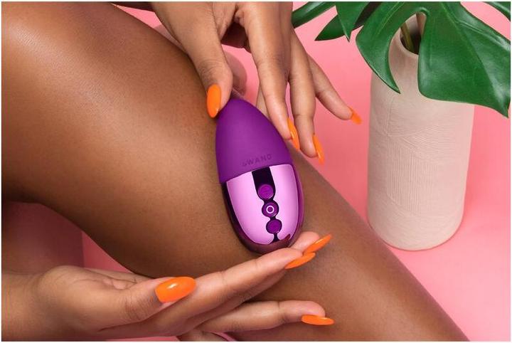 Actual product image Le Wand Point" Cherry lay-on vibrator