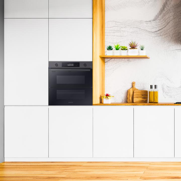 Image du produit Samsung NV7B4540VBB Four électrique multifonction avec gril