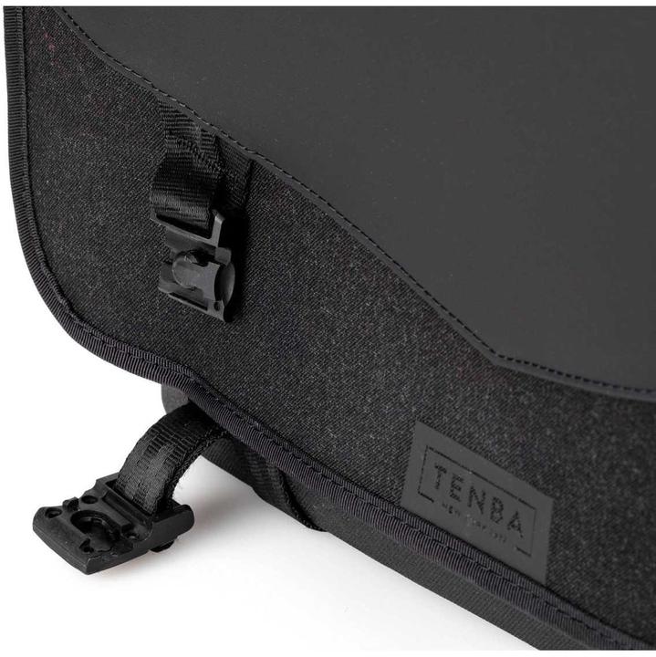 Actual product image Tenba DNA 16 Slim Messenger (Camera shoulder bag)