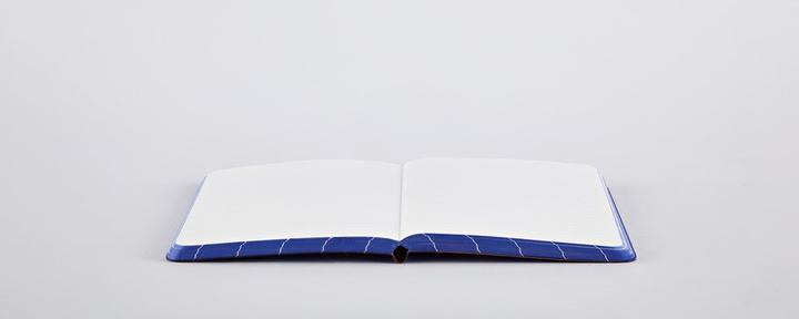 Actual product image Nuuna Break The Grid S, Blue (15 x 10.8 cm, Lined, Soft cover)