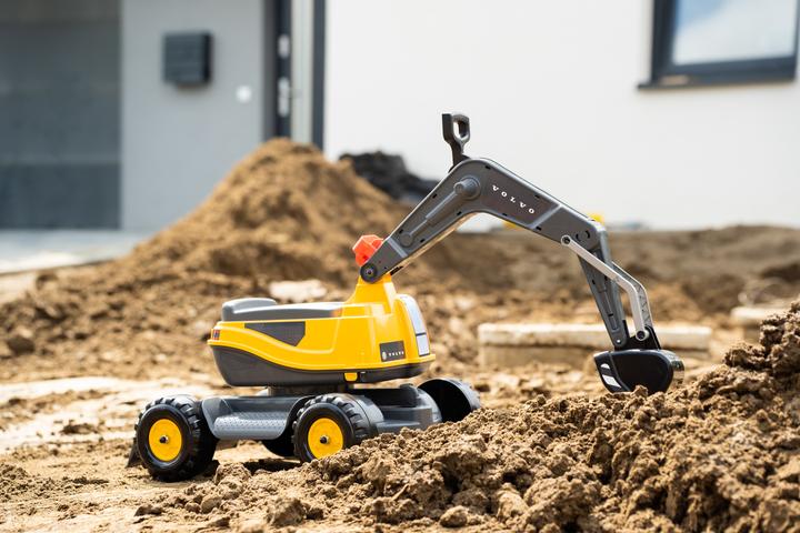 Actual product image Falk Toys Excavator with folding seat