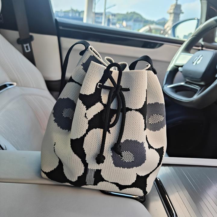 Actual product image Only-Bags.Store Simple bucket bag with floral pattern, drawstring bag, classic bag