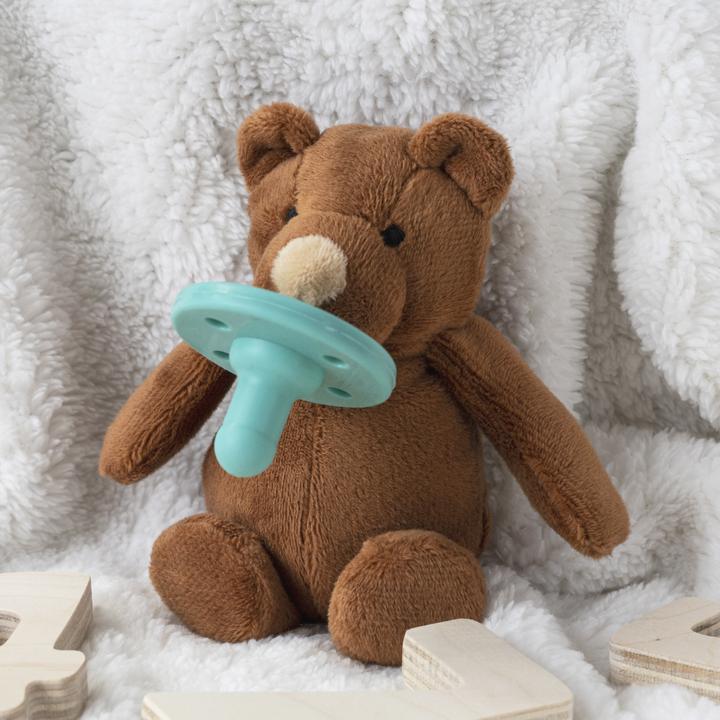 Produktbild Minikoioi SLEEP BUDDY Schlaf Kuscheltier mit Schnuller Braunbär Moi (24 cm)