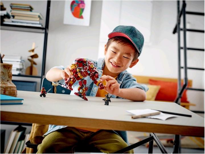 Produktbild LEGO Hulkbuster: Der Kampf von Wakanda (76247, LEGO Marvel)