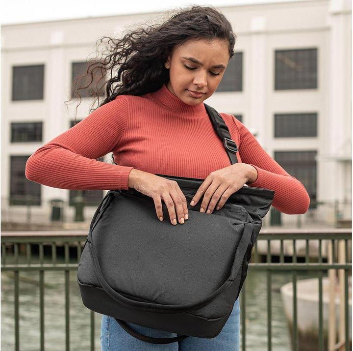 Immagine prodotto Peak Design Everyday Tote (Borsa a tracolla per fotocamera, 15 l)