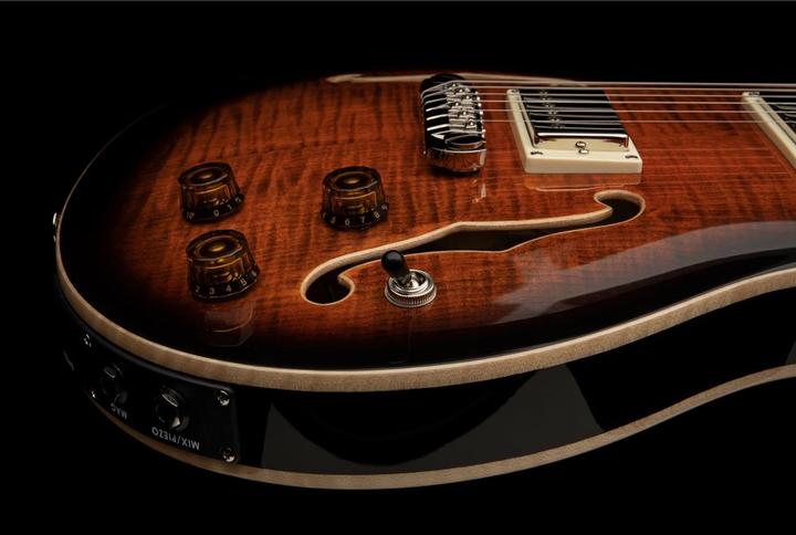 Produktbild PRS SE Hollowbody II Piezo Orange Tiger Smokeburst (E-Gitarren Set, Beveled Maple Back with Flame Maple Veneer, Beveled Maple Top with Flame Maple Veneer, mahogany)