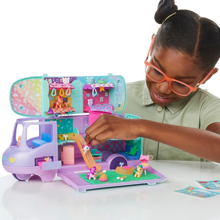 Immagine prodotto My Little Pony Mini World Magic Mare Stream, Set di gioco per camper