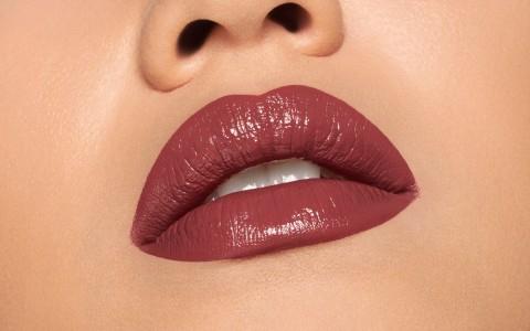 Immagine prodotto Pupa Milano Lip Liner e rossetto Vamp! (Duo cremoso) 0,2 g + 0,8 g (200 Rosso fulvo)