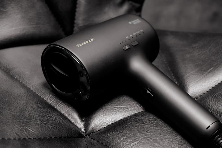 Actual product image Panasonic MPN EH-NA0J-N825