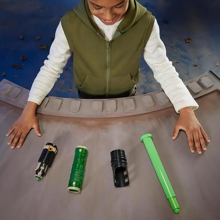 Immagine prodotto Hasbro Spada laser Luke Skywalker Kyber Core Entry Level