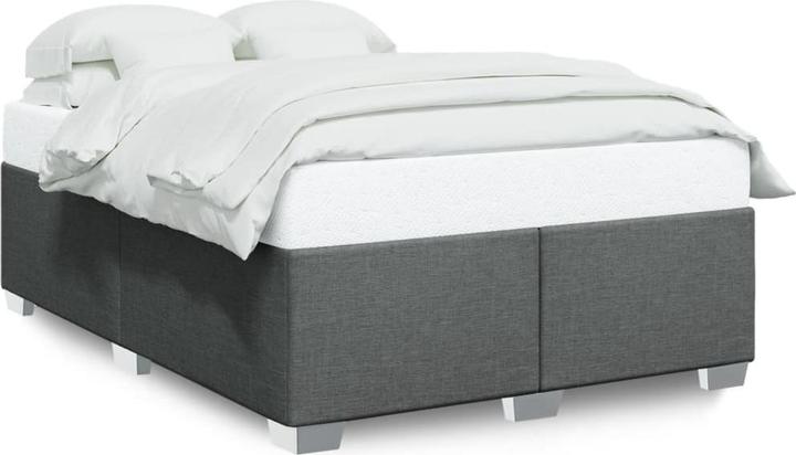 Gris foncé