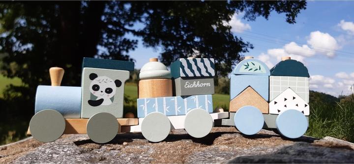 Actual product image Eichhorn Wooden train