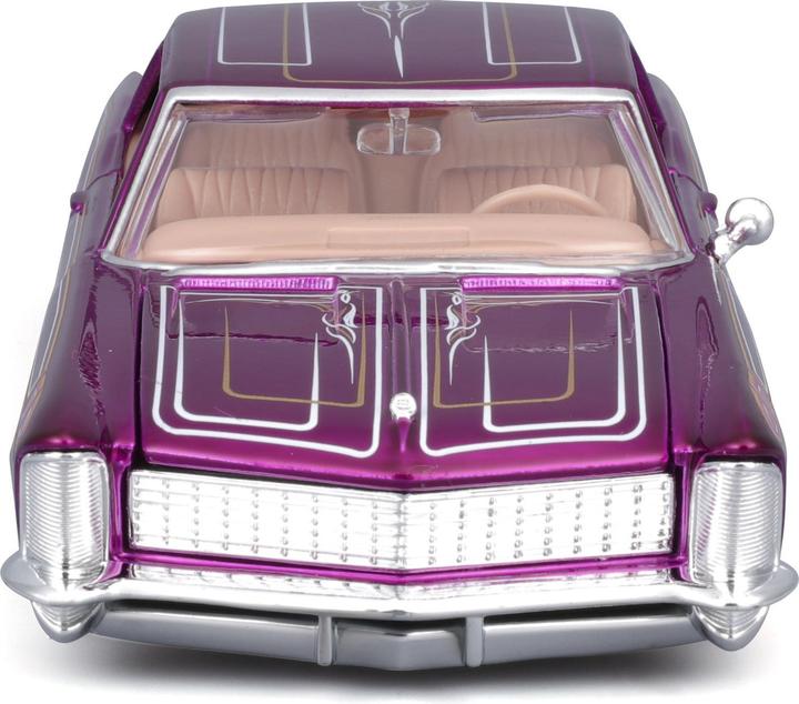 Produktbild Maisto Buick Riviera 1965 Lowrider 1/24 violett
