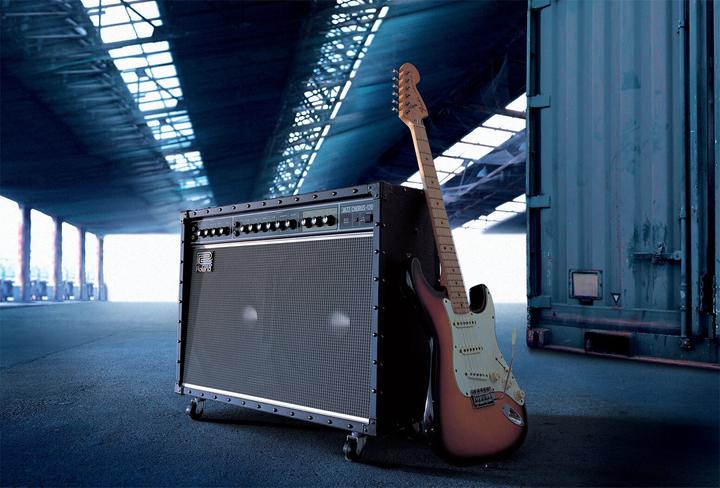 Immagine prodotto Roland JC- 120 Amplificatore per chitarra (Chitarra, 120 W)