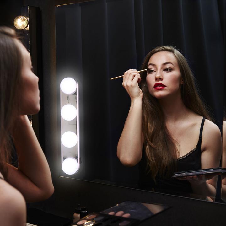 Actual product image Grundig Light B/O