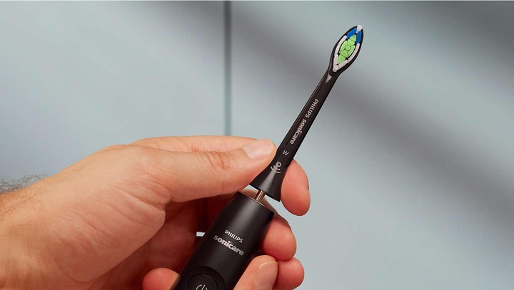 Actual product image Philips Sonicare Series 5500 (Sonic toothbrush)