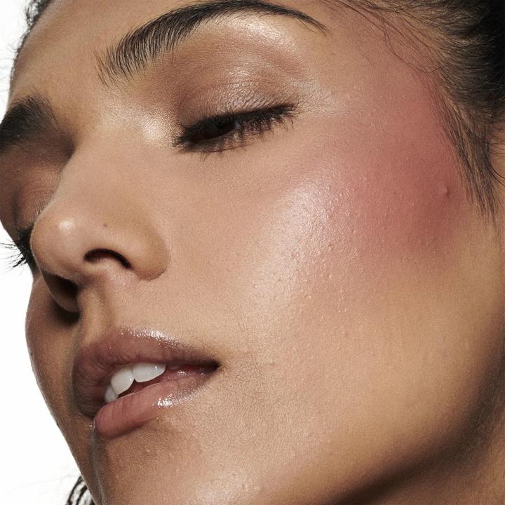 Produktbild MAC Jeans Mac Strobe Liquid Blush Plummy Bare - 4.3ml (Plummy Bare)