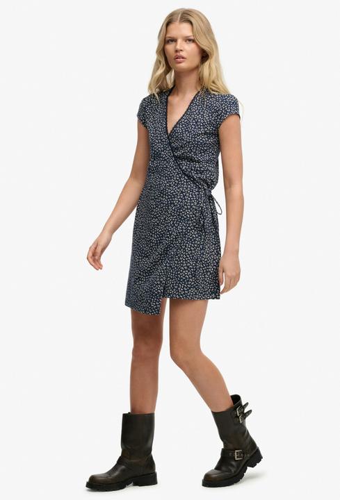 Actual product image Superdry Athletic Essential (L)