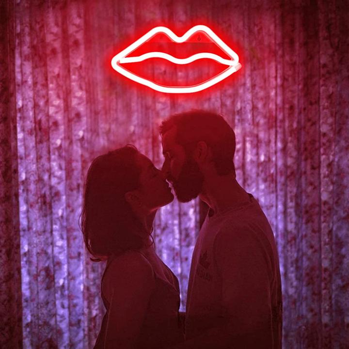 Produktbild Forever Light Neon LED Licht LIPS rot Fledermaus + USB FLNEO8 (Rot)