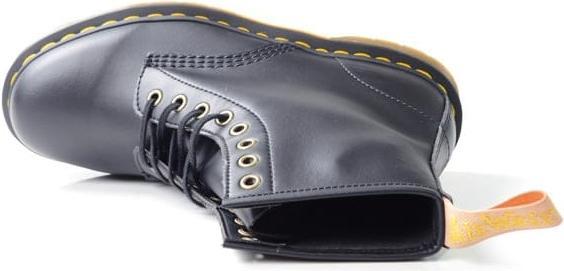 Actual product image Dr. Martens boots (36)