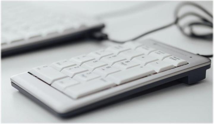 Actual product image Bakker Elkhuizen Ultraboard 955 Numeric (Numeric keypad, Cable)