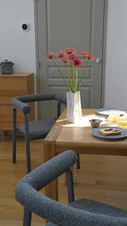 Produktbild Hübsch Ecto Esszimmerstuhl Grau