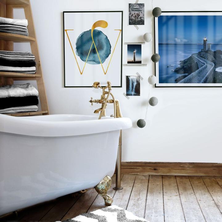Produktbild Trenddeko Das goldene W (60 x 80 cm)