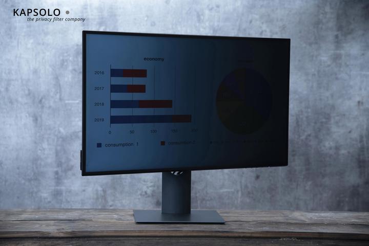 Actual product image Kapsolo 4 Way Plug In (32", 16 : 9)