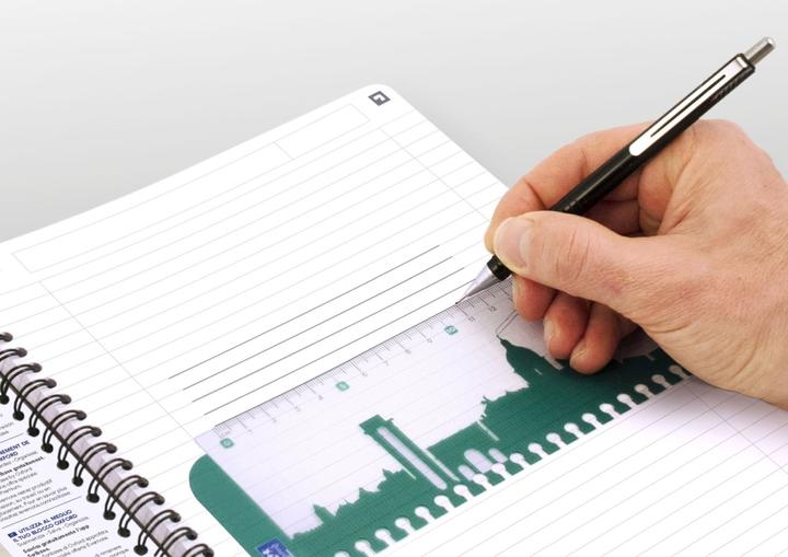 Actual product image Oxford College notepad Essentials (A5, Lined, Soft cover)