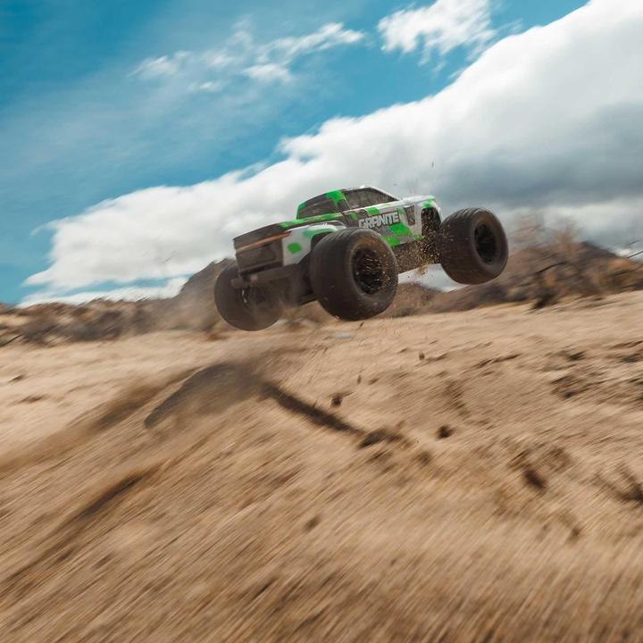 Produktbild Arrma Monster Truck Granite MEGA 665, Grün 1:10 ARTR (ARR Almost-Ready-to-Race)