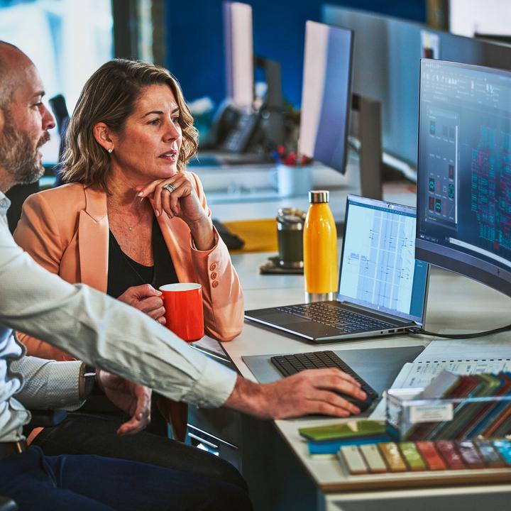 Actual product image HP ZBPG10A R9-7940HS 15.6 32GB/1T PC AMD (15.60", 1000 GB, 32 GB, DE, AMD Ryzen 9 7940HS)